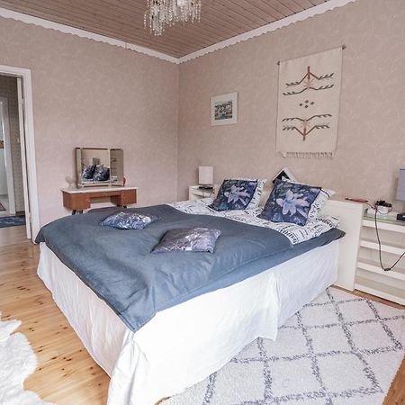 Appartamento Iso Ja Viihtyisae Asunto Pietarsaaressa Jakobstad Esterno foto